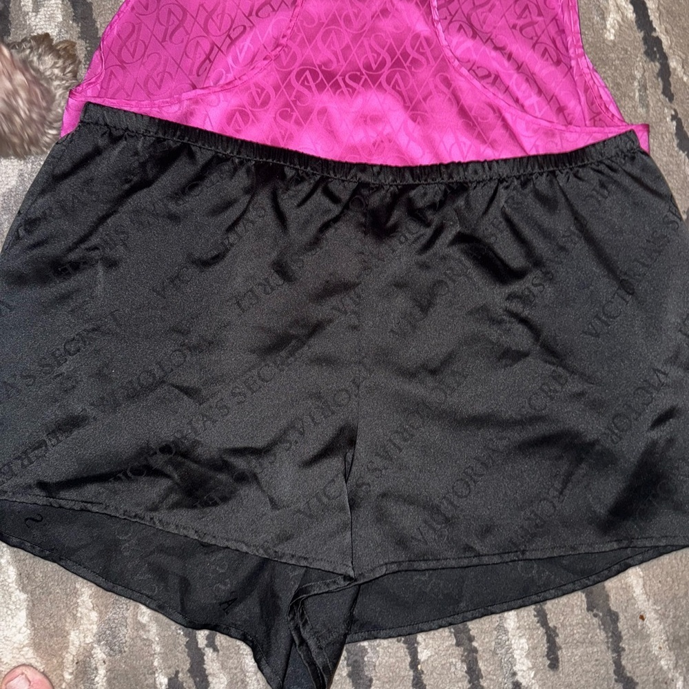 Victoria secret black satin logo sleep/lounge shorts size XL
